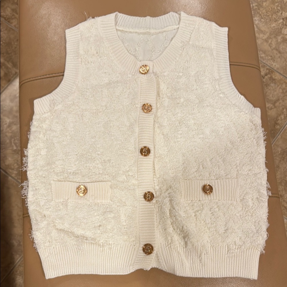 Italian Inspired Designer #5 Elegant White Textured Tank w/Skirt 2piece outfit - Picture 3 of 12